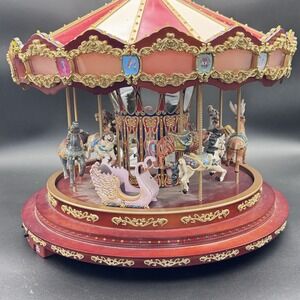 VTG Mr Christmas Royal Marquee Carousel Animated Lighted Musical Please READ